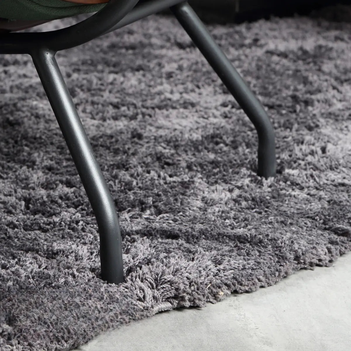 Ergonomic Green Tufted Back Spider Base Side Chair Image - 9