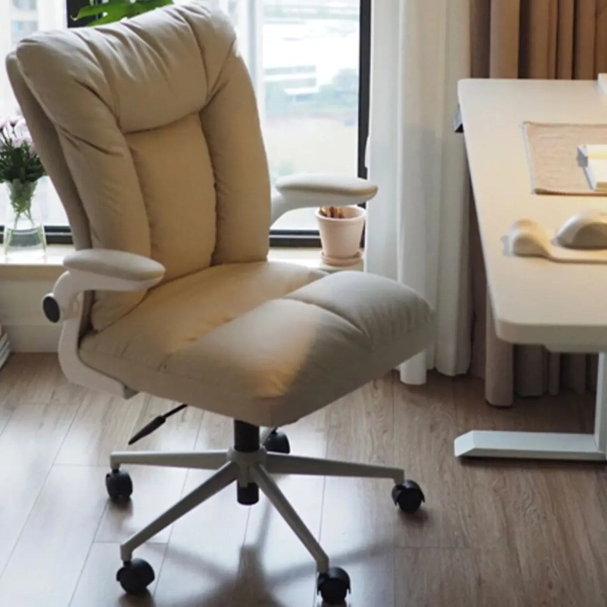 Ergonomic Off-White Modern Swivel Office Chair Image - 7