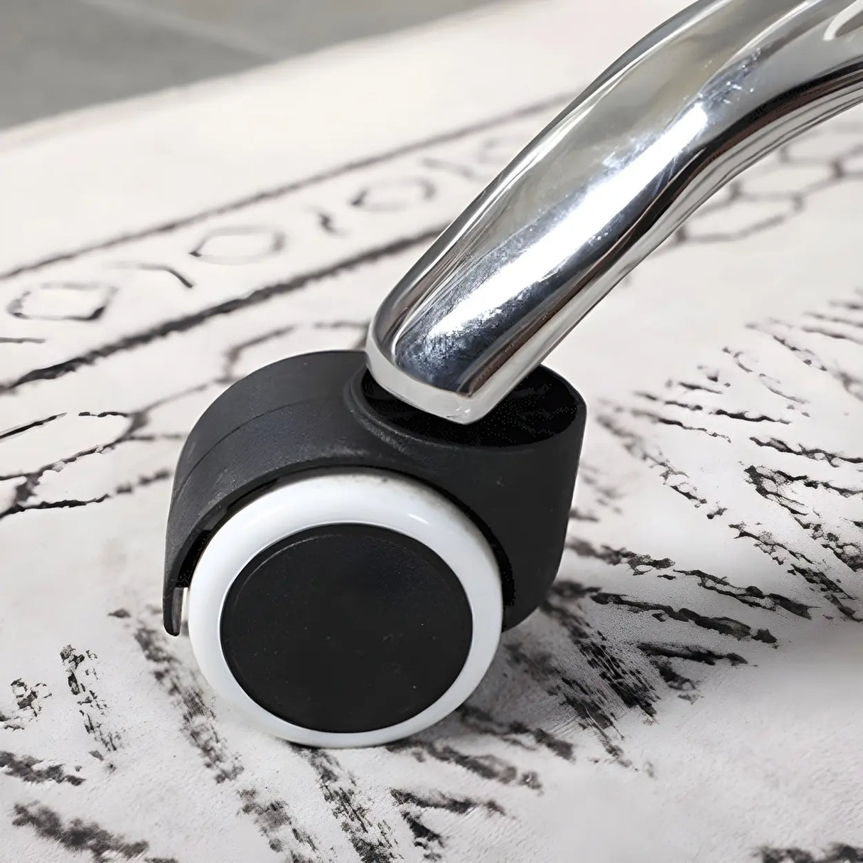 Ergonomic Pink Plush Cozy Velvet Armless Office Chair Image - 17