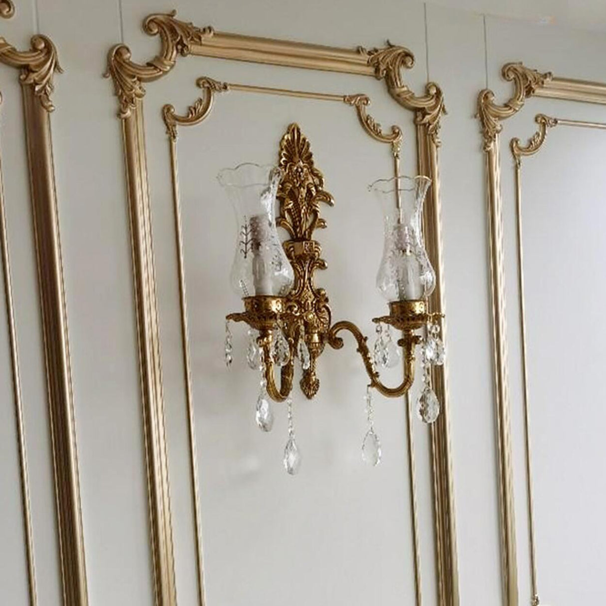 Exquisite Crystal and Frosted Glass Gold Wall Sconce Image - 6