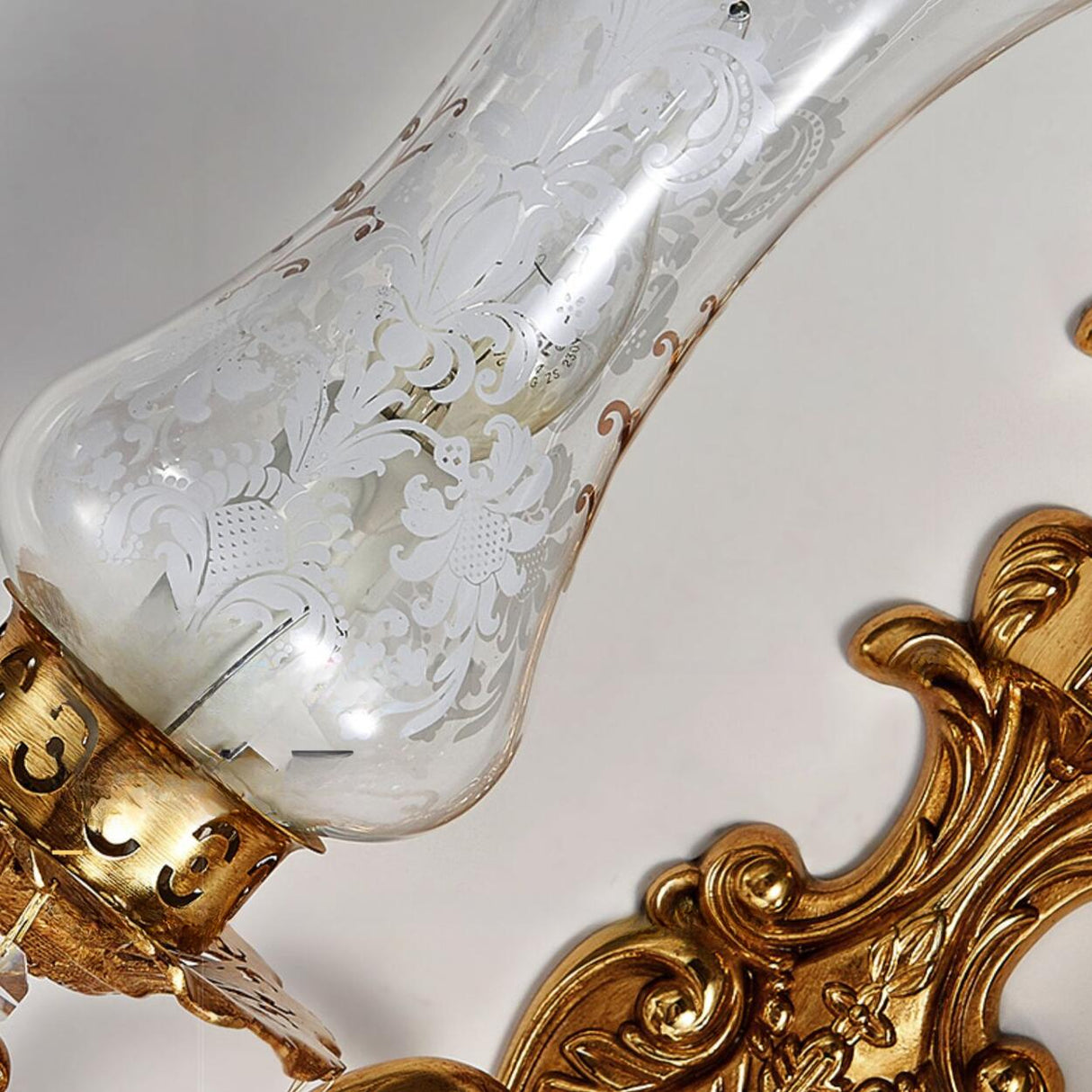 Exquisite Crystal and Frosted Glass Gold Wall Sconce Image - 8