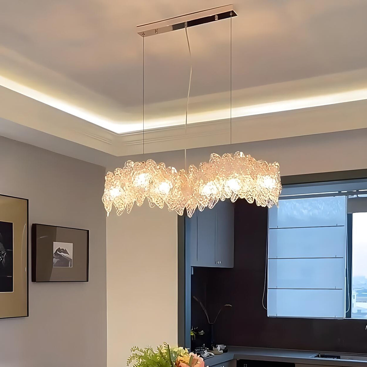 Exquisite Textured Glass Wing Island Pendant Light Image - 1