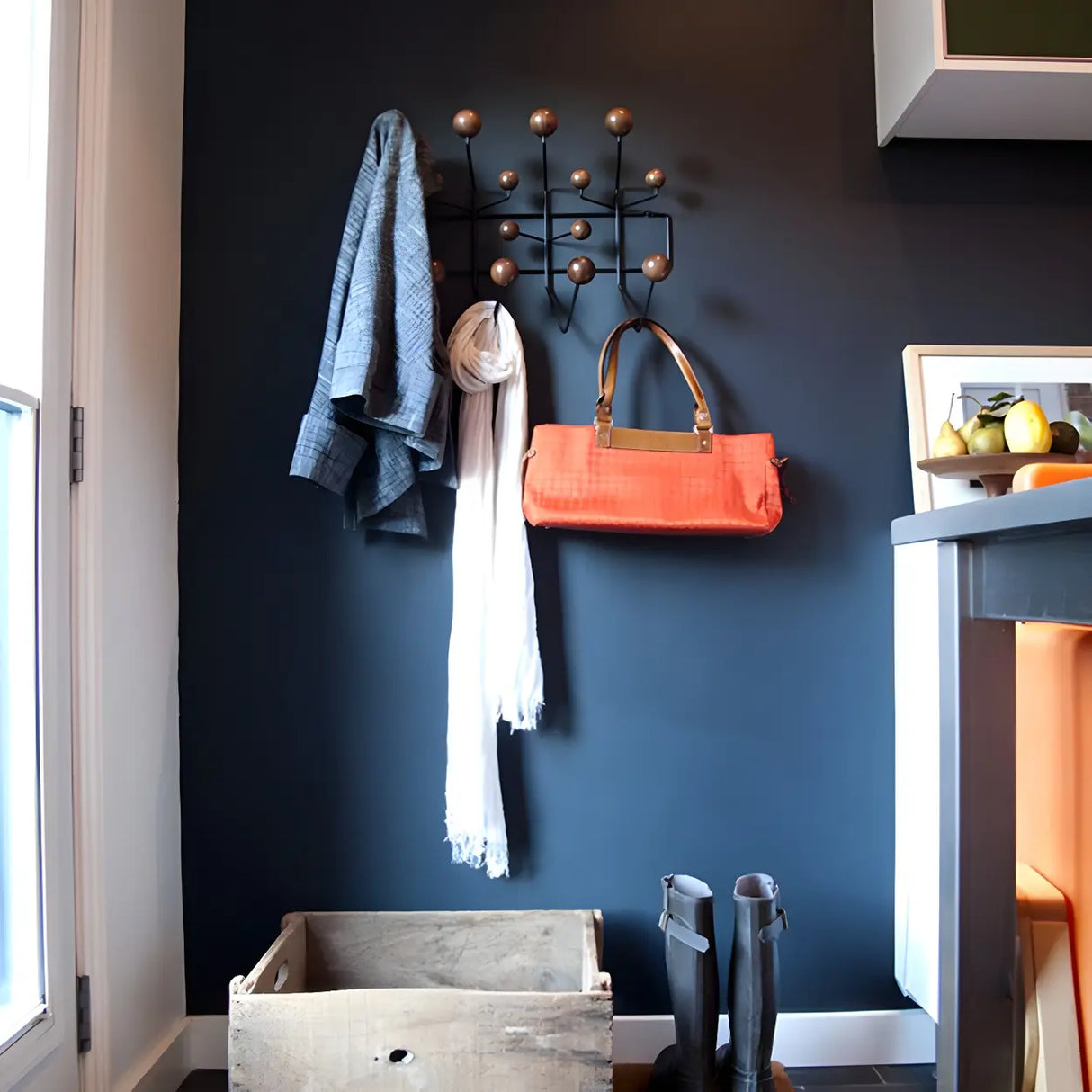 Geometric Metal Large Wall Mounted Coat Rack with Hooks Image - 1