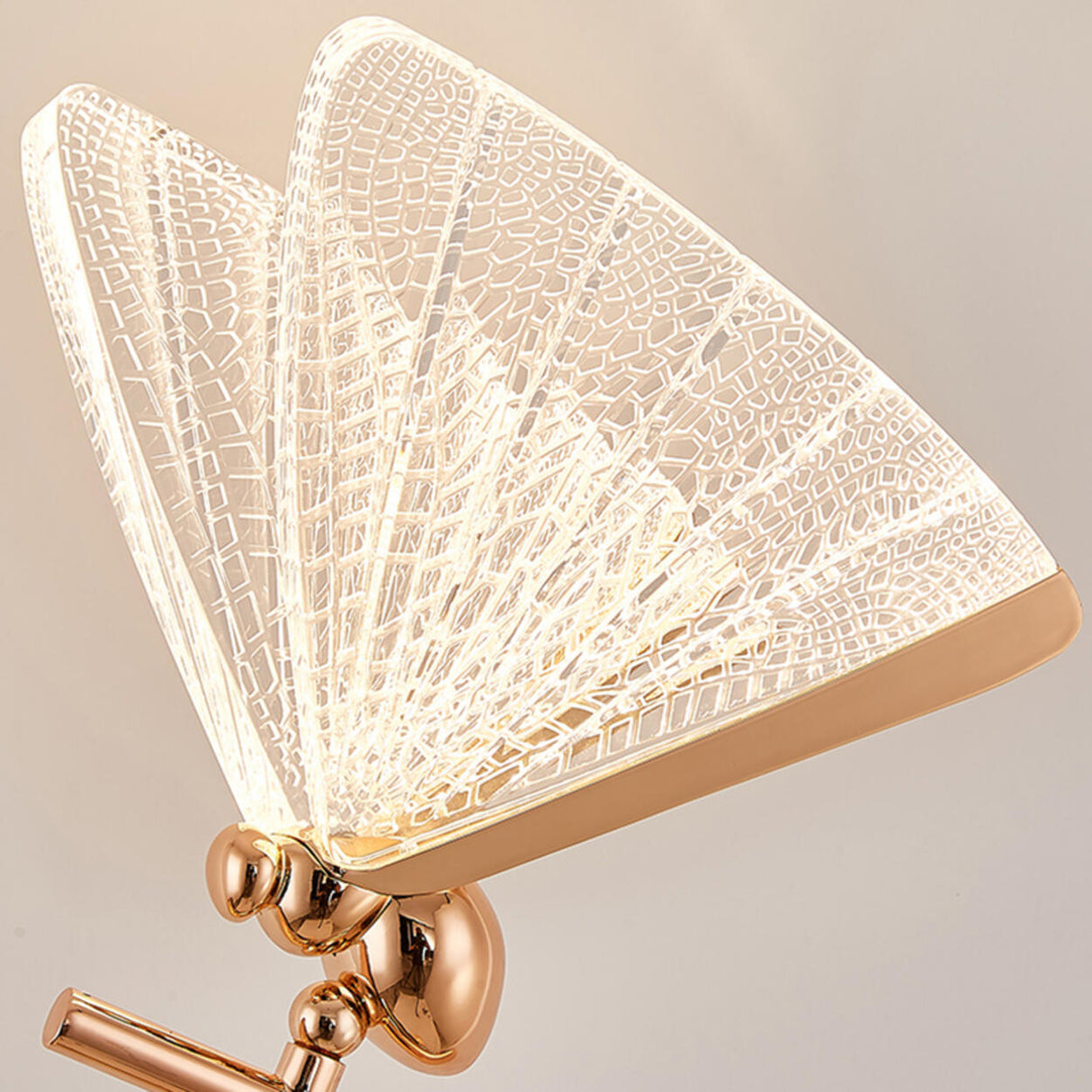 Golden Butterfly Artistic Home Decoration Table Lamp Image - 13