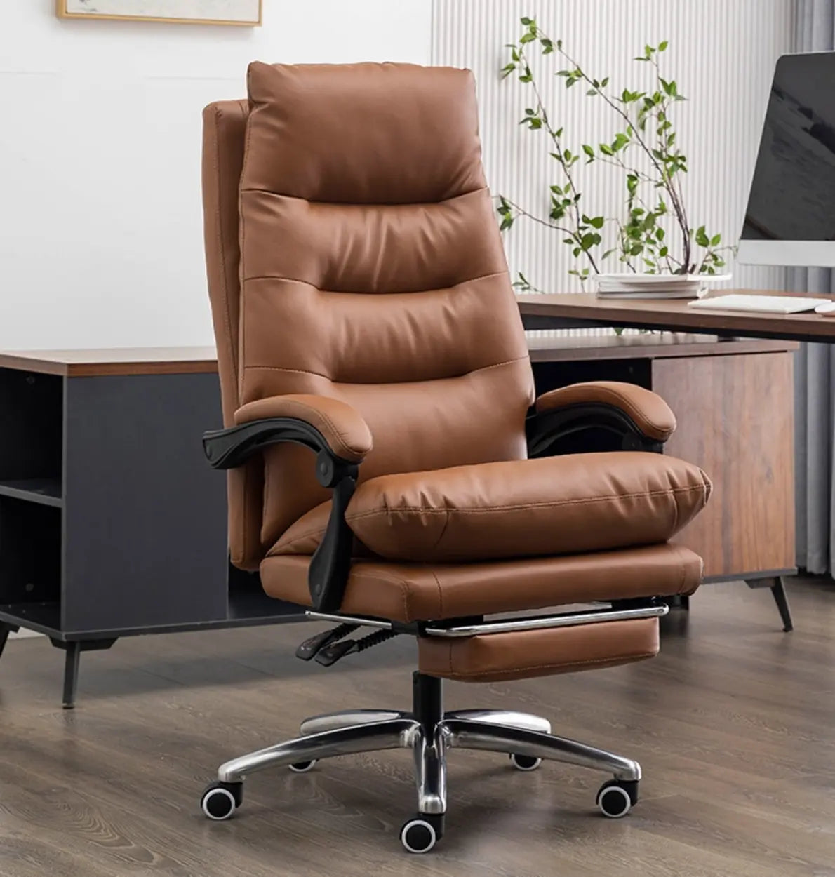 Grey Swivel Adjustable Leather Office Chair with Footrest Image - 2