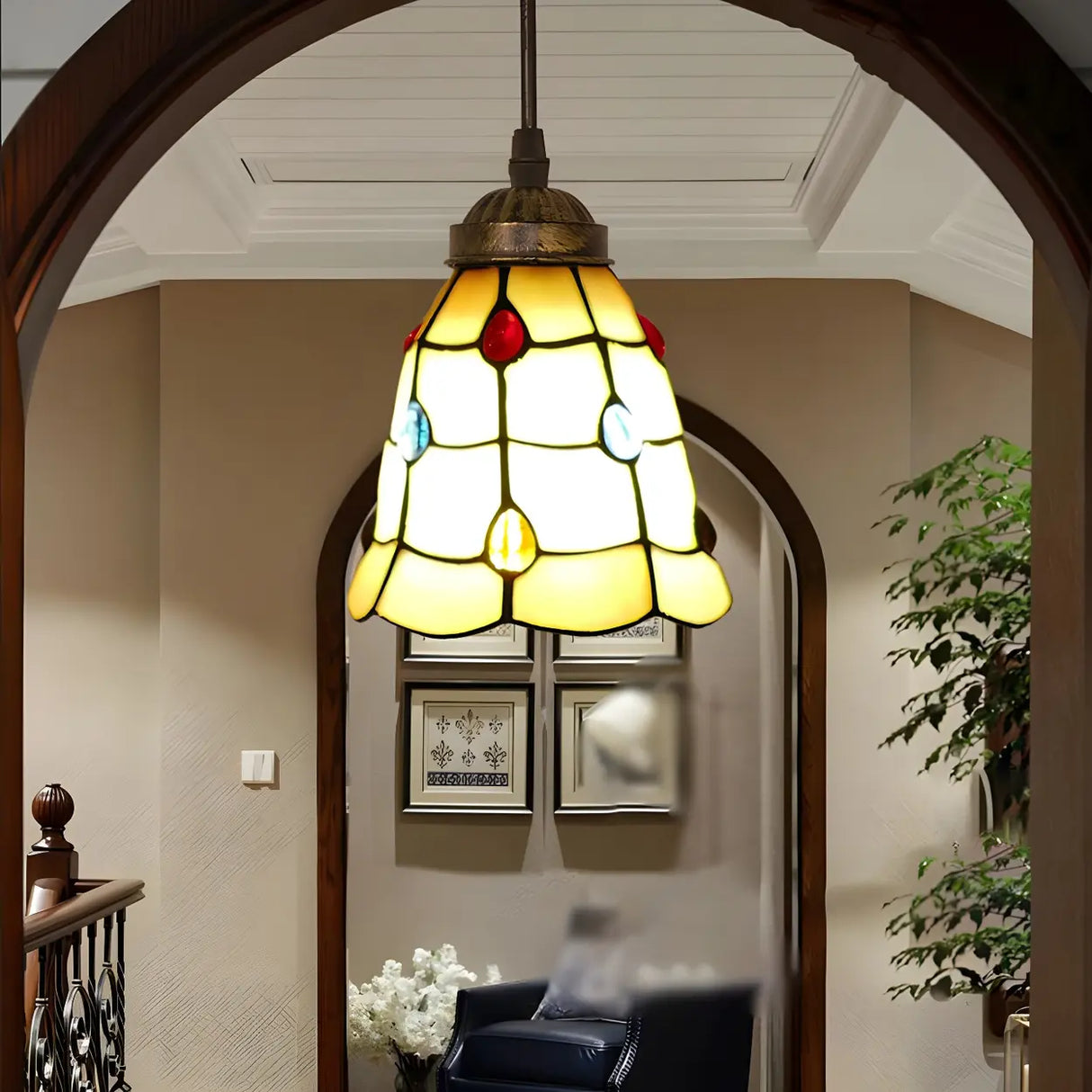 Hallway Tiffany Stained Glass Bowl-Shaped Pendant Light Image - 13