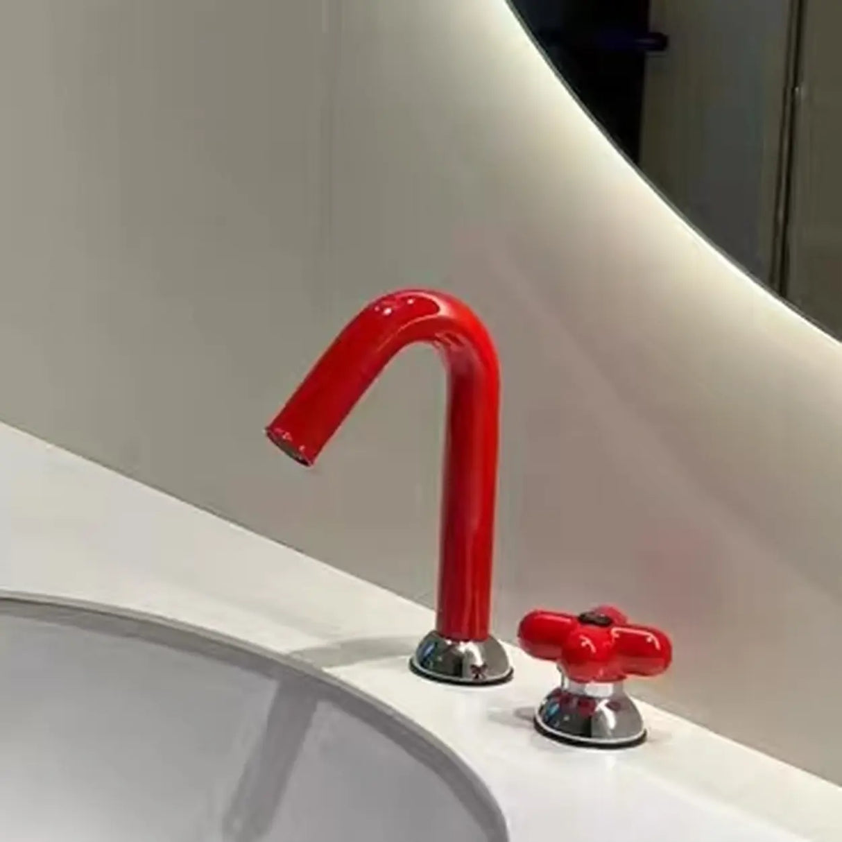 Handle Included L-Shape Copper Red Bathroom Sink Faucet Image - 7