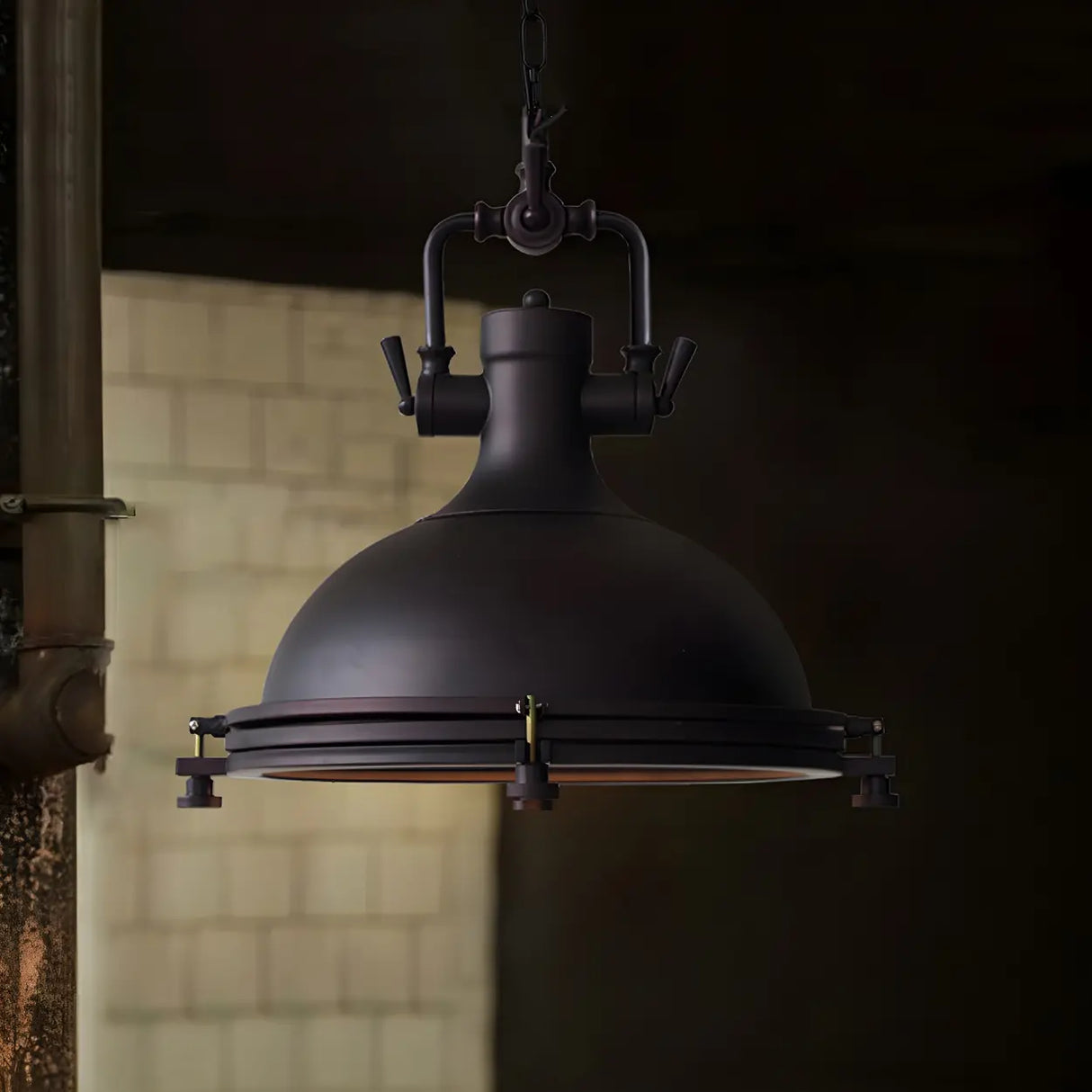 Industrial Black Metal Pot Shape Hanging Pendant Light Image - 2