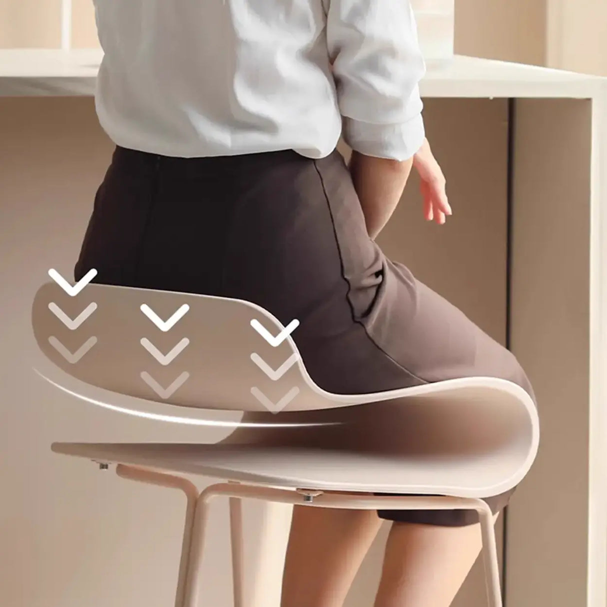 Industrial S-Curve Steel Frame Low Back Armless Bar Stool Image - 4