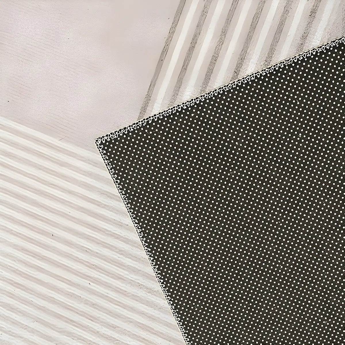 Irregular Contemporary Abstract Cotton White Area Rug Image - 8