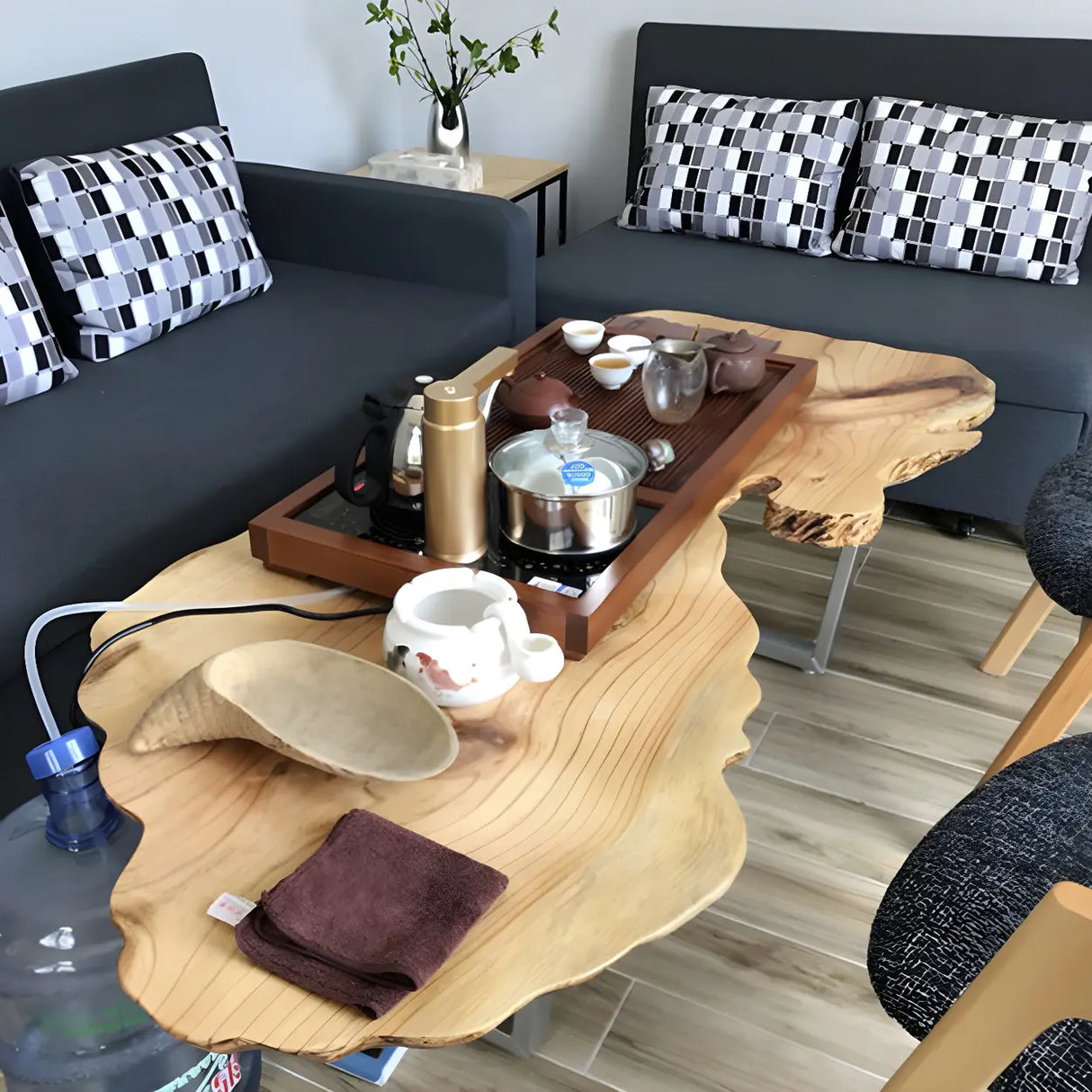 Irregular Red Wood Top Sled Steel Base Coffee Table Image - 5