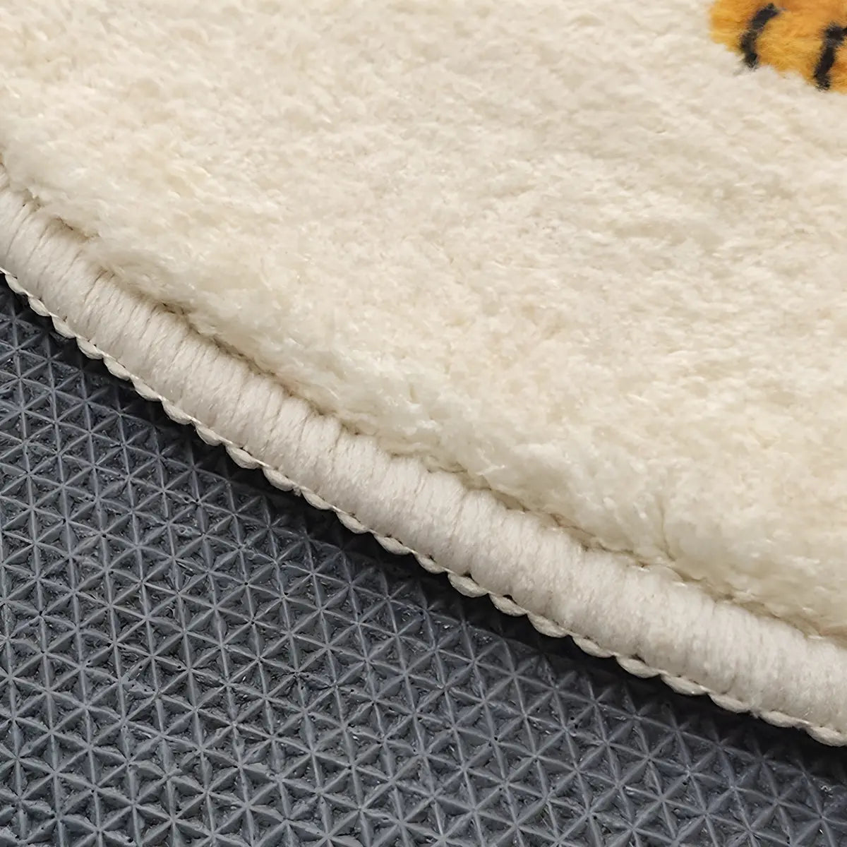 Kids Room Round Animal Print Lambswool Area Rug Image - 10