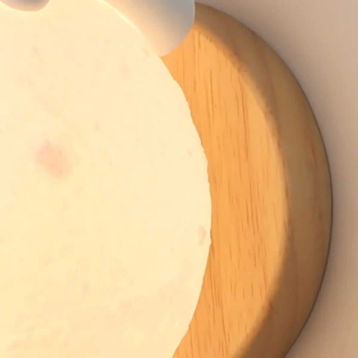 Kids' Room Cute Bear-Themed Wood Globe Wall Sconce Image - 15