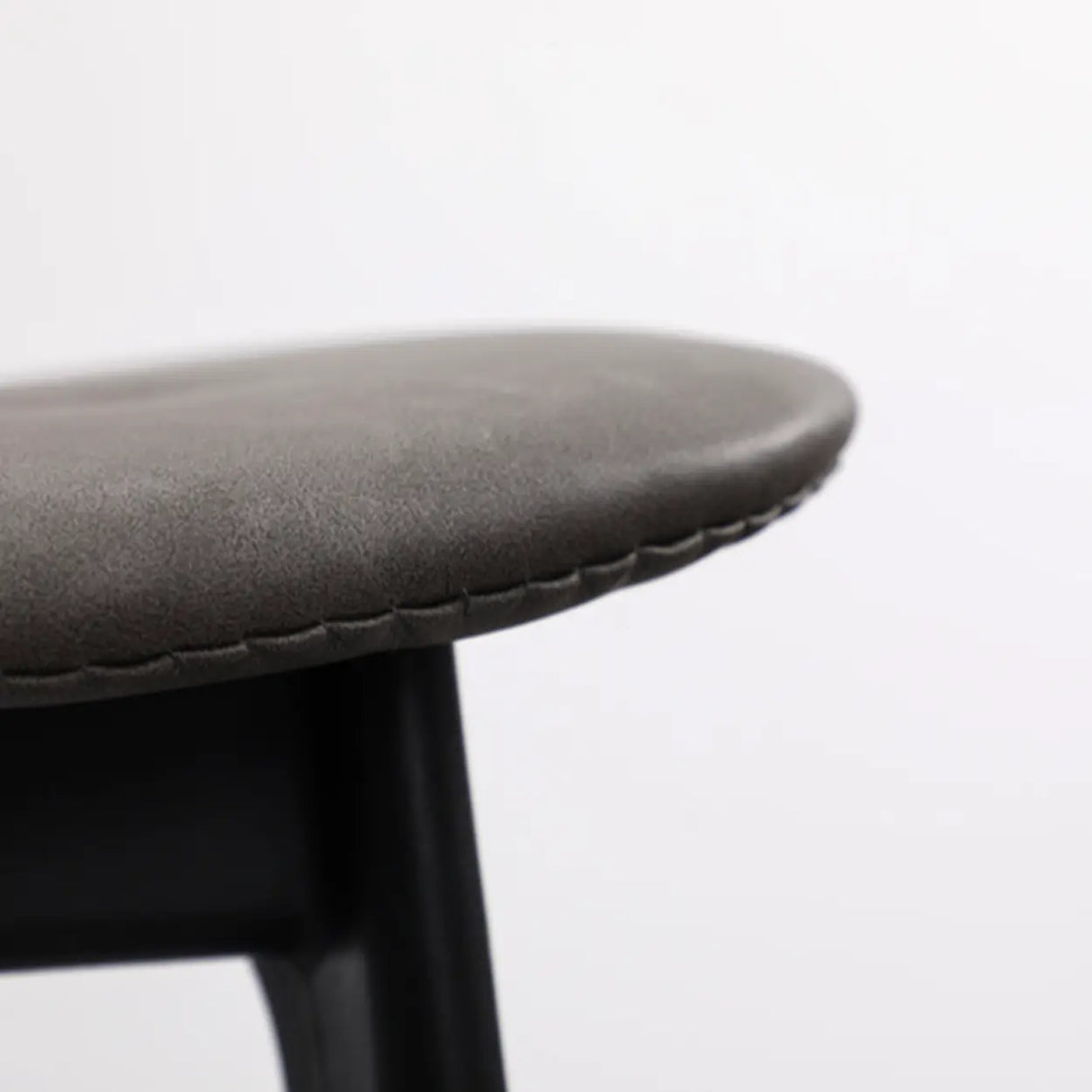 Kitchen Faux Leather Armless Black Legs Dining Chair Image - 10