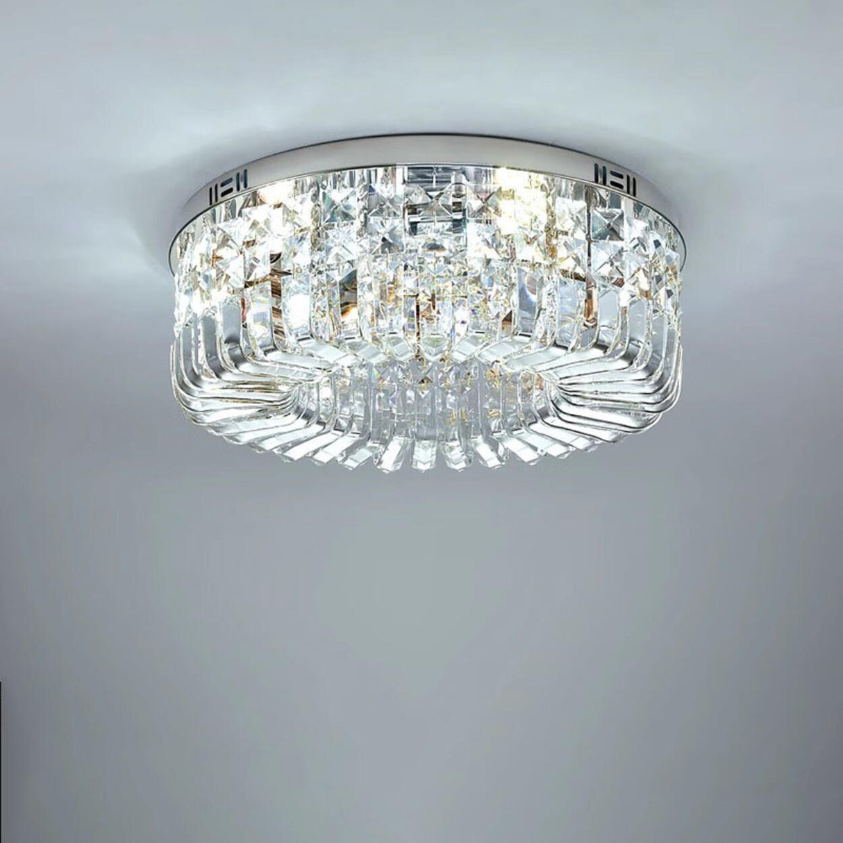 Living Room Luxury Crystal Flush Mount Ceiling Light Image - 15