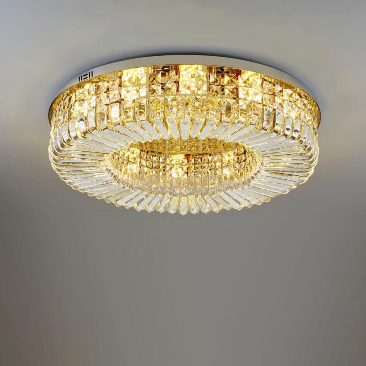 Living Room Luxury Crystal Flush Mount Ceiling Light Image - 3