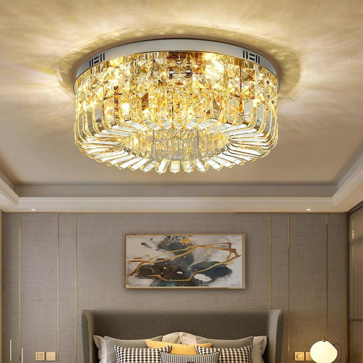Living Room Luxury Crystal Flush Mount Ceiling Light Image - 5