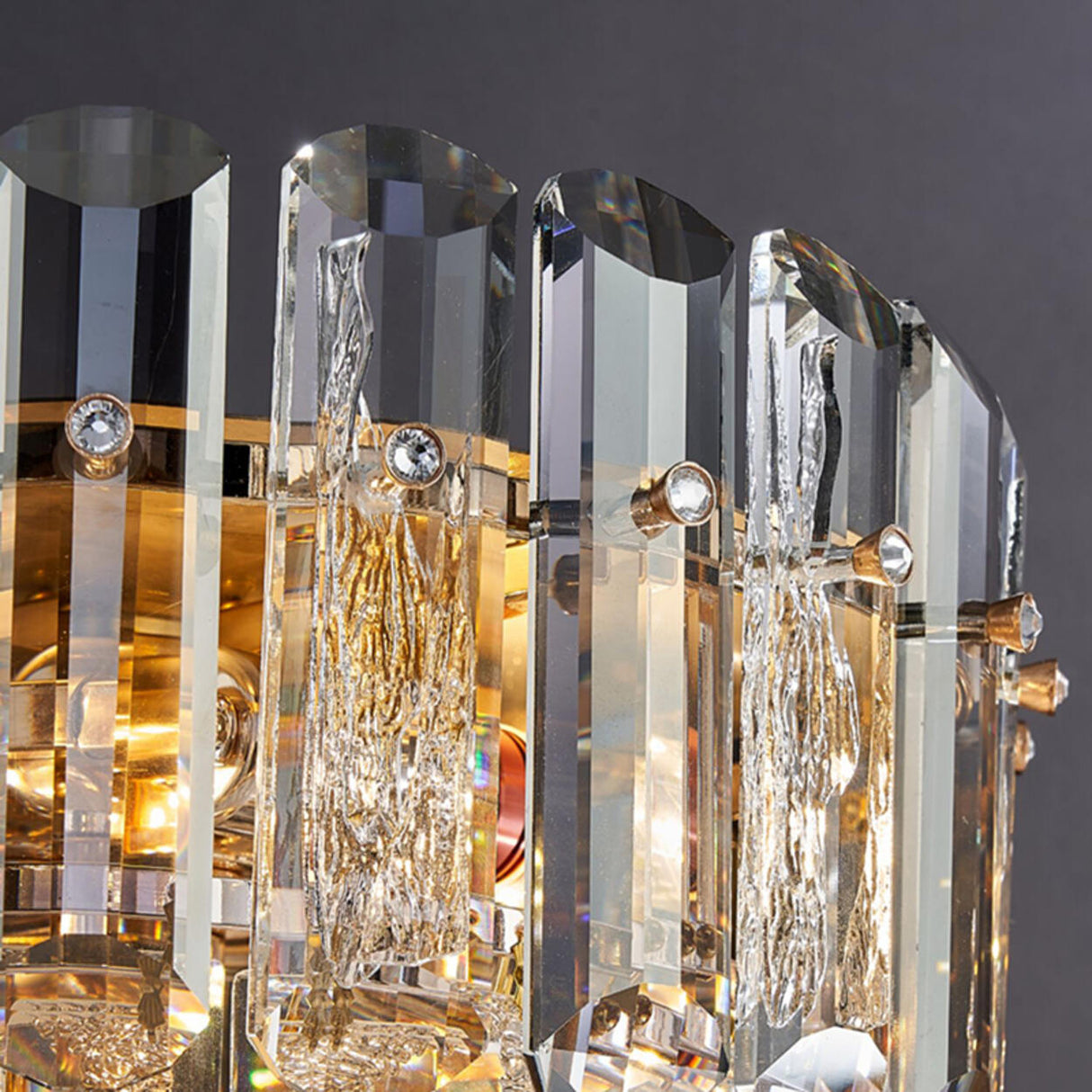 Luxury Art Crystal Cup-Shaped Metal Base Table Lamp Image - 8