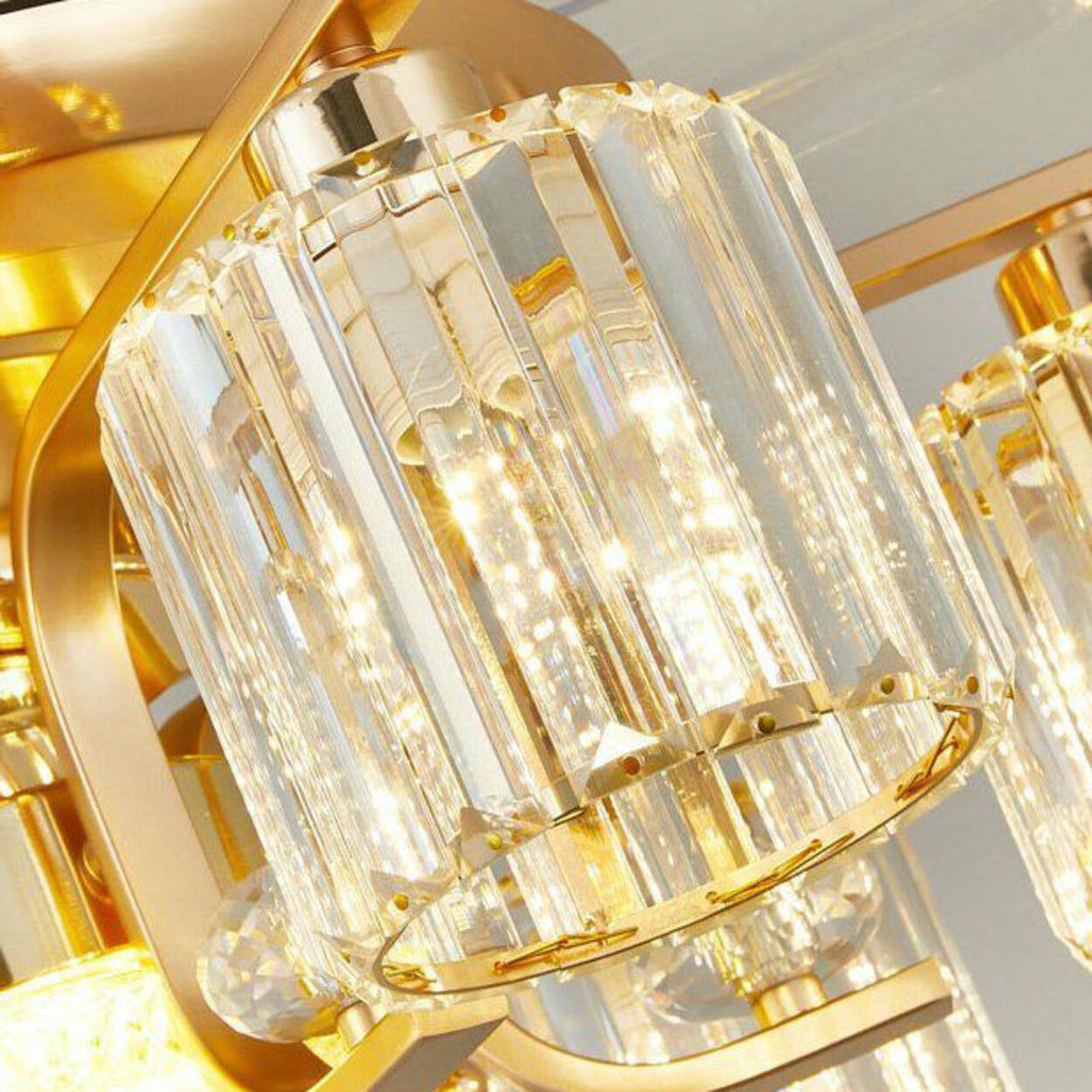 Luxury Gold Crystal Windmill Chandelier Fan with Light Image - 10