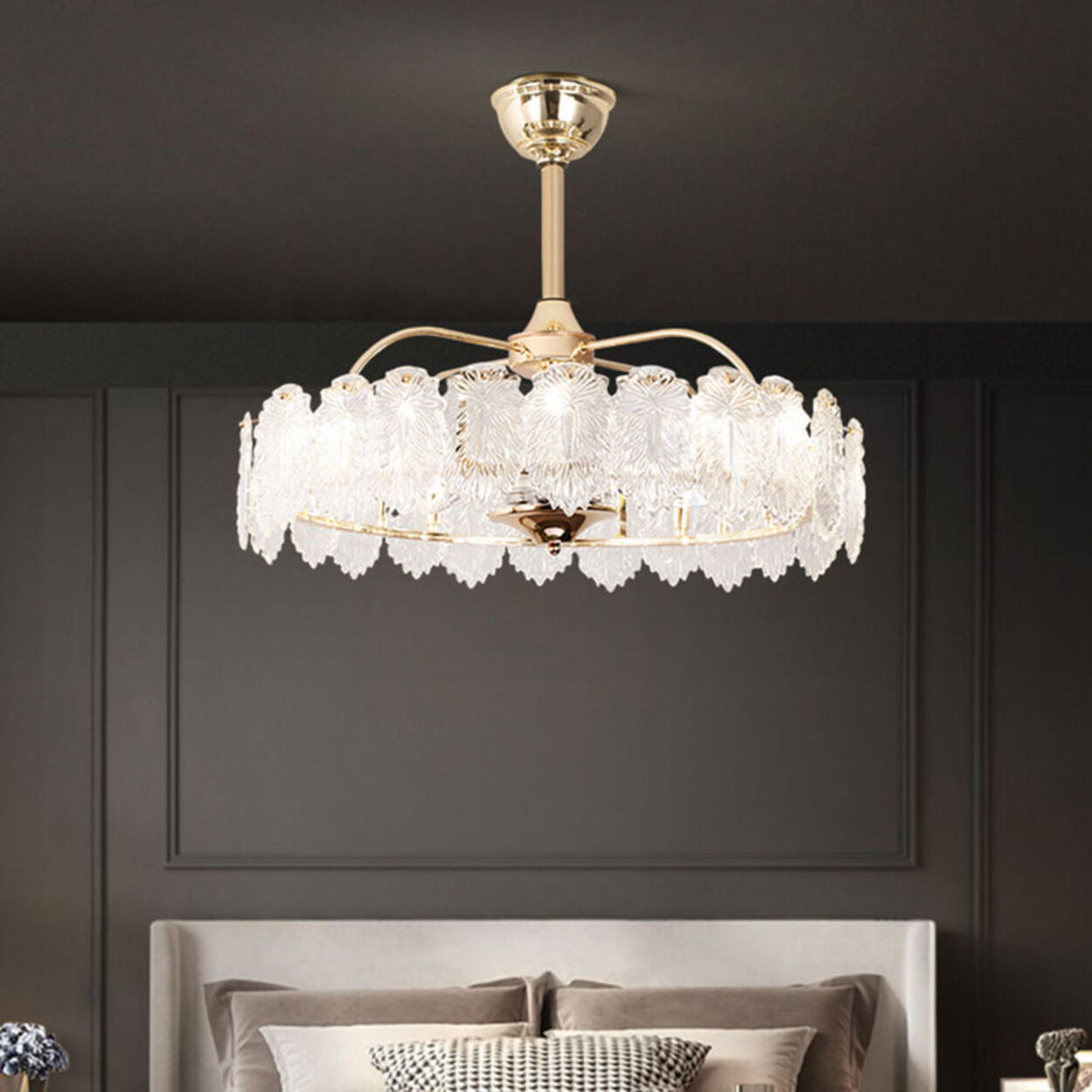 Luxury Leaf Shaped Round Chandelier Ceiling Fan Light Image - 1