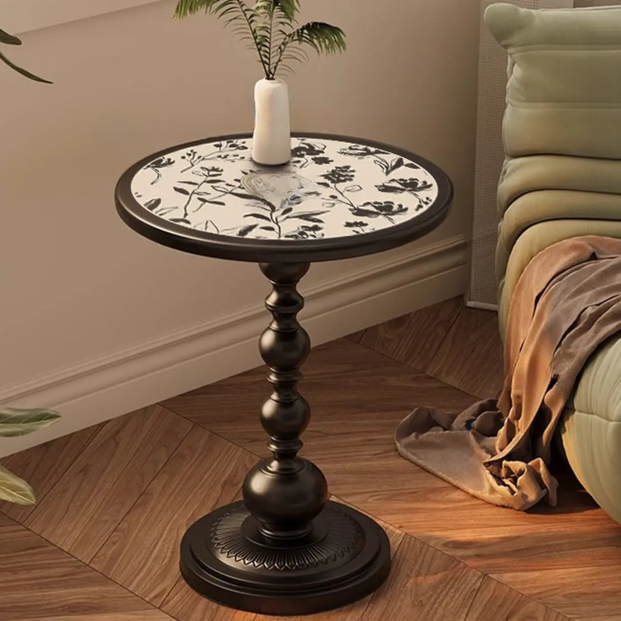 Mid-Century Modern Black Wood Round Pedestal Side Table Image - 12