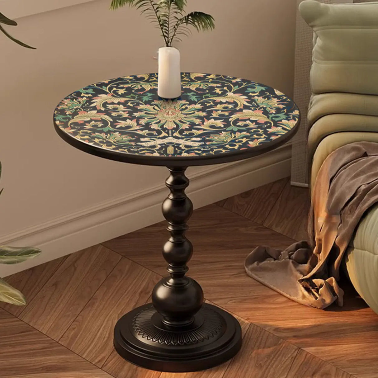 Mid-Century Modern Black Wood Round Pedestal Side Table Image - 22