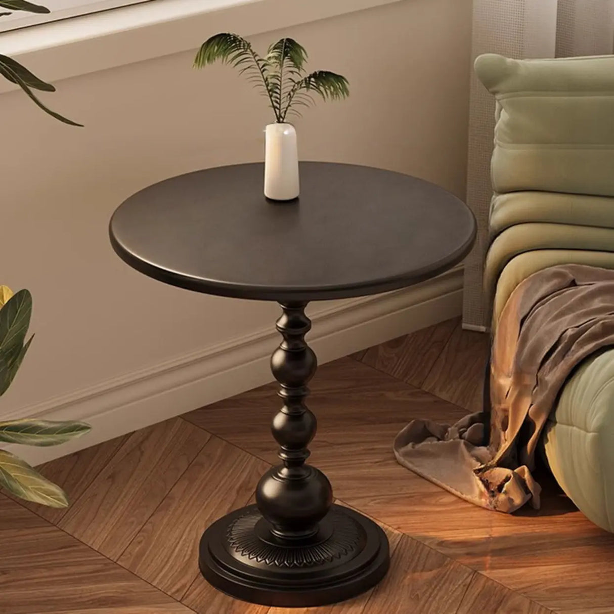 Mid-Century Modern Black Wood Round Pedestal Side Table Image - 8