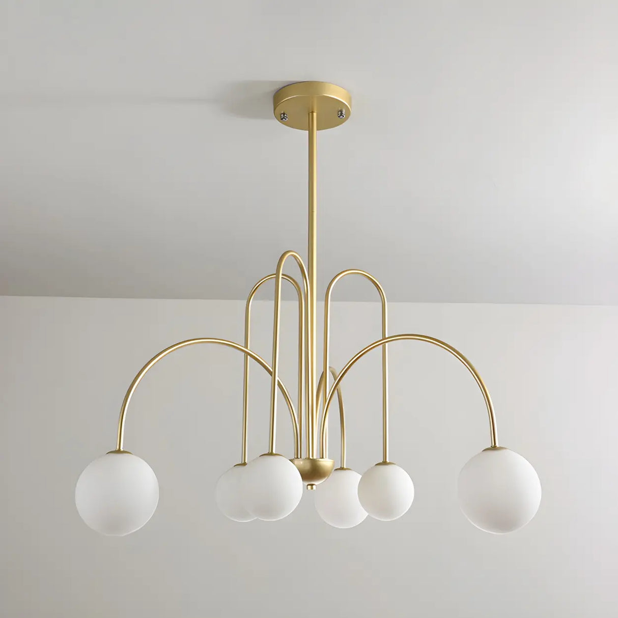 Mid-Century Modern Brass Globe Living Room Chandelier Image - 18