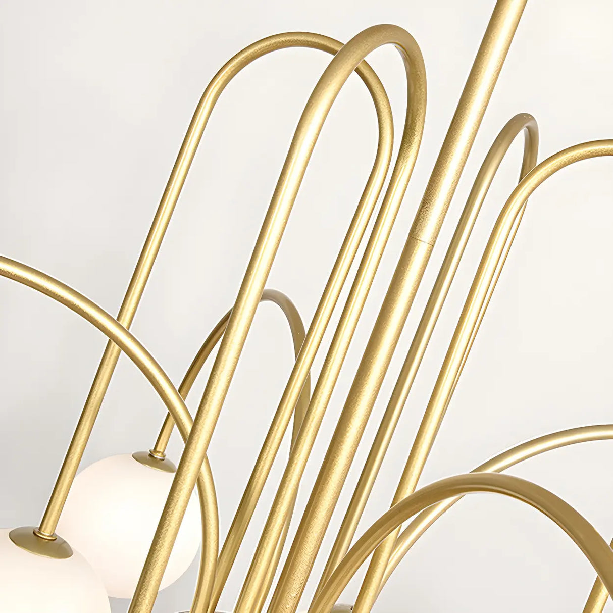 Mid-Century Modern Brass Globe Living Room Chandelier Image - 21