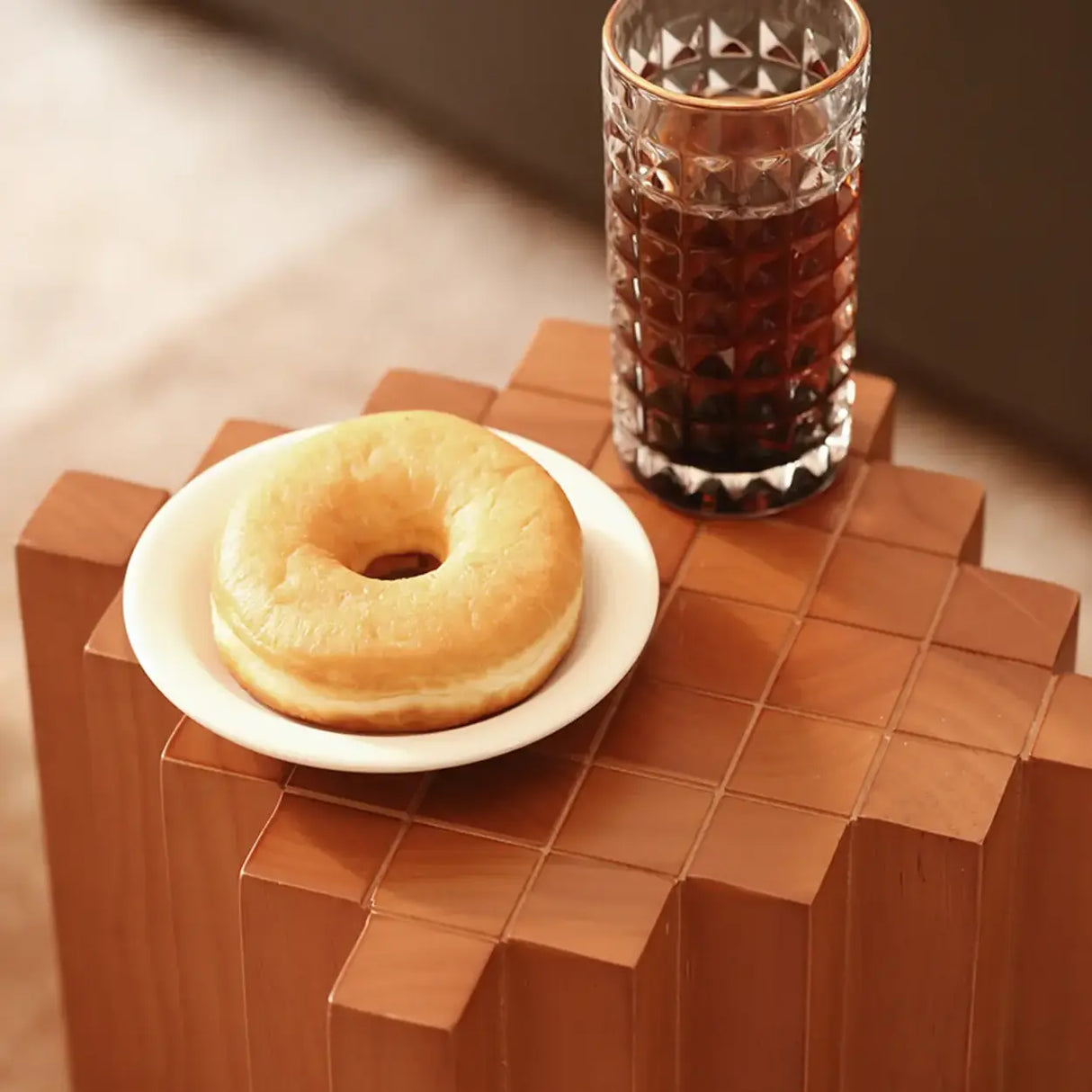 Mid-Century Modern Geometric Solid Rubber Wood Side Table Image - 2