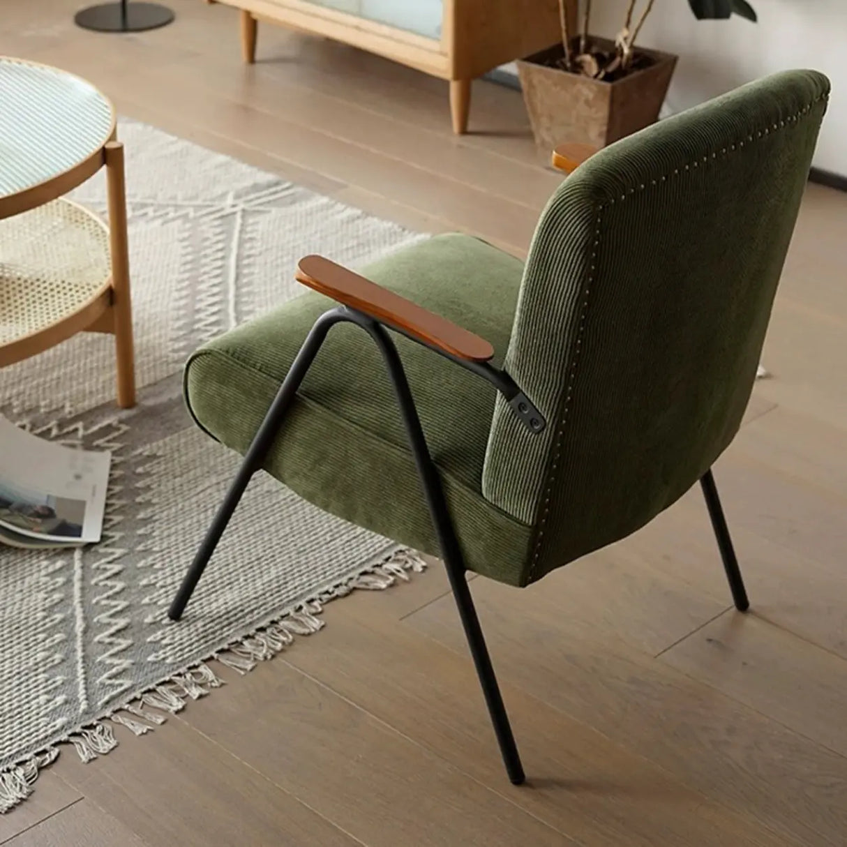 Mid-Century Modern Green Corduroy Accent Chair with Armrest Image - 8