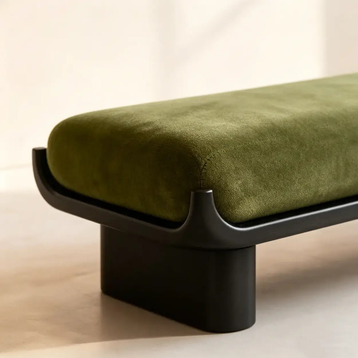 Mid-Century Modern Solid Wood Upholstered Bedroom Bench Image - 10