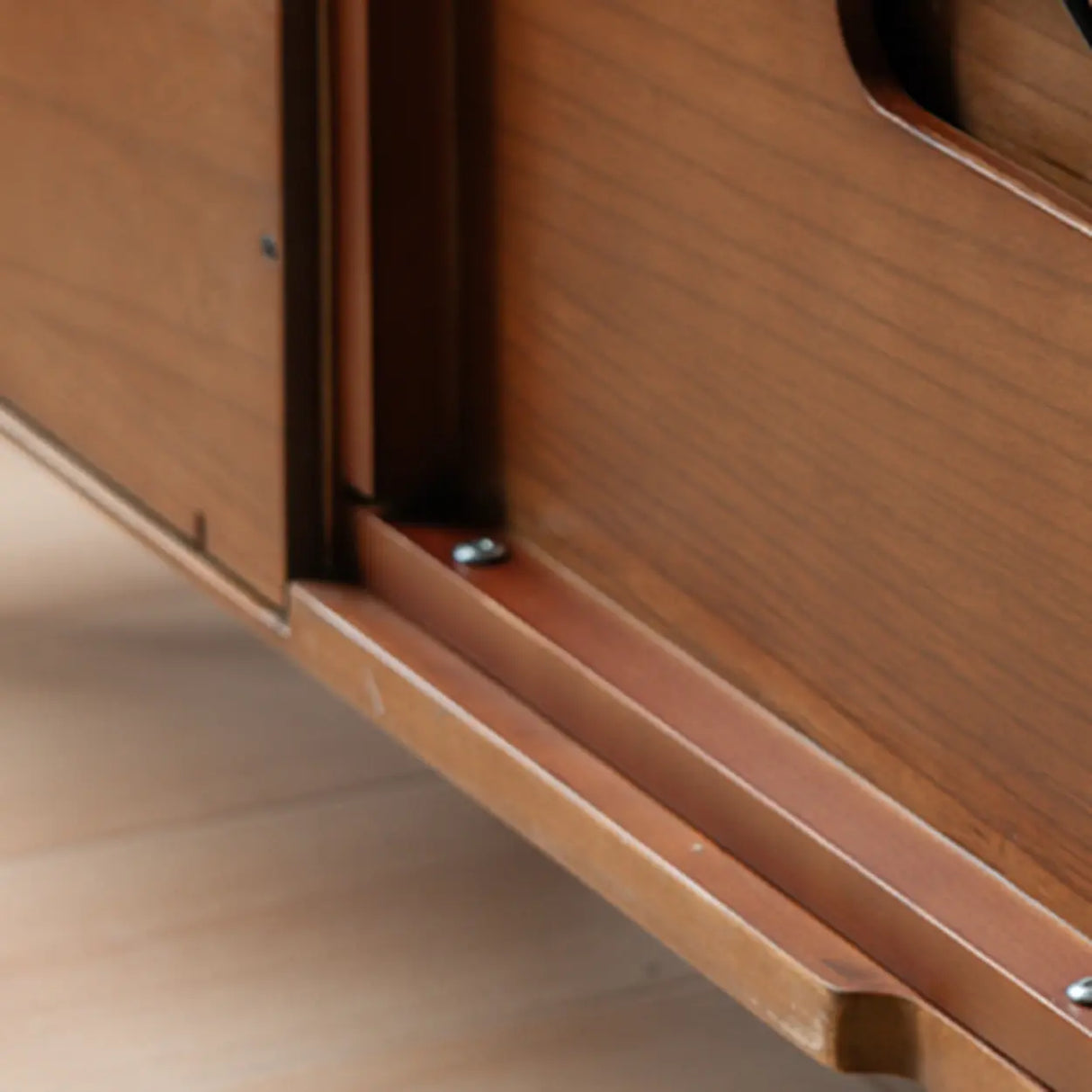 Mid-Century Modern Wood TV Stand with Drawers Storage Image - 6