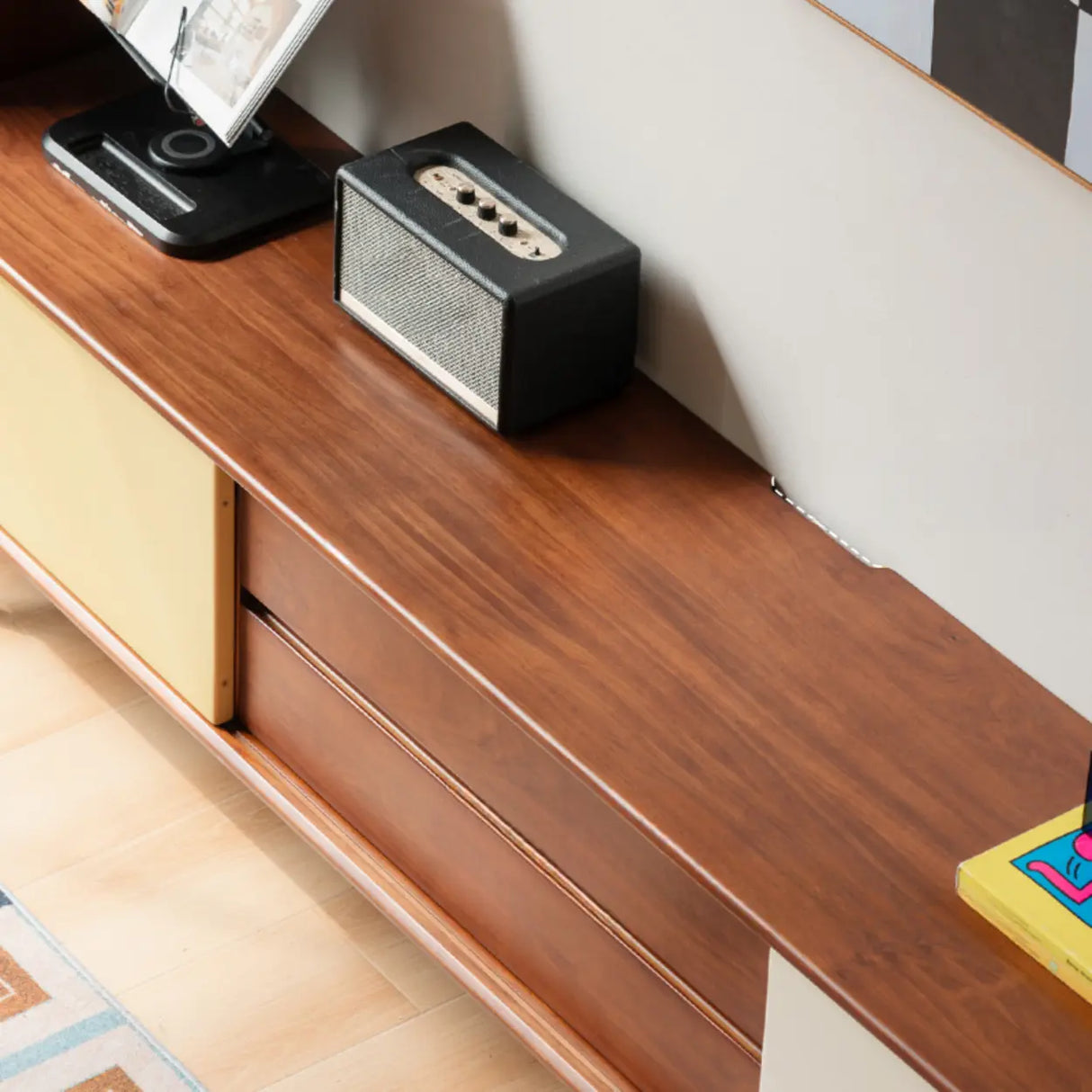Mid-Century Modern Wood TV Stand with Drawers Storage Image - 9