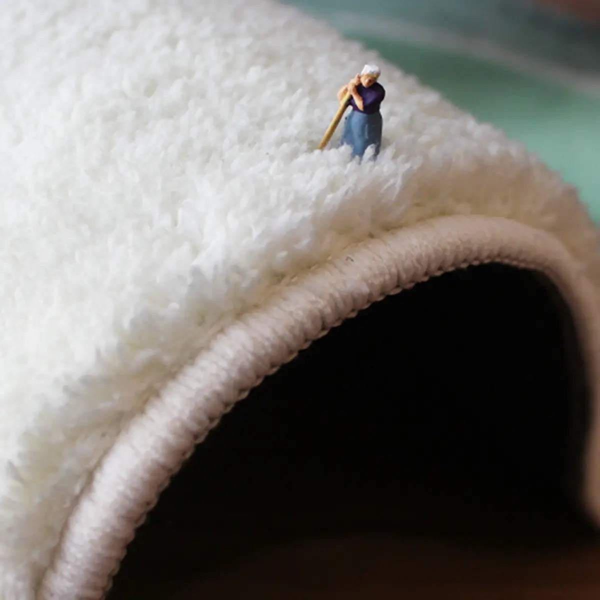 Minimalism Rectangle Polypropylene Green Area Rug Image - 7