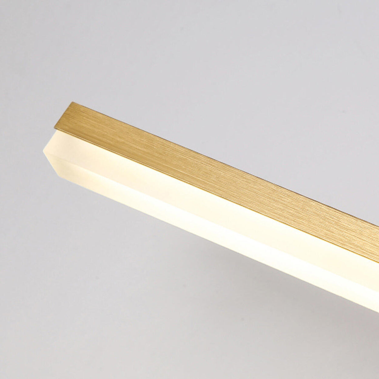 Minimalist Gold Aluminum Linear LED Vanity Light Image - 7