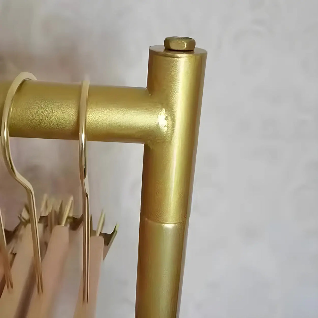 Minimalist Gold Metal Large Entryway Freestanding Coat Rack Image - 7