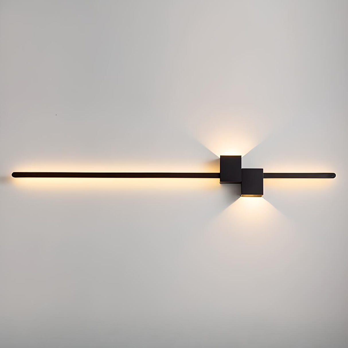 Minimalist Linear Design Vertical Black Wall Sconce Image - 6