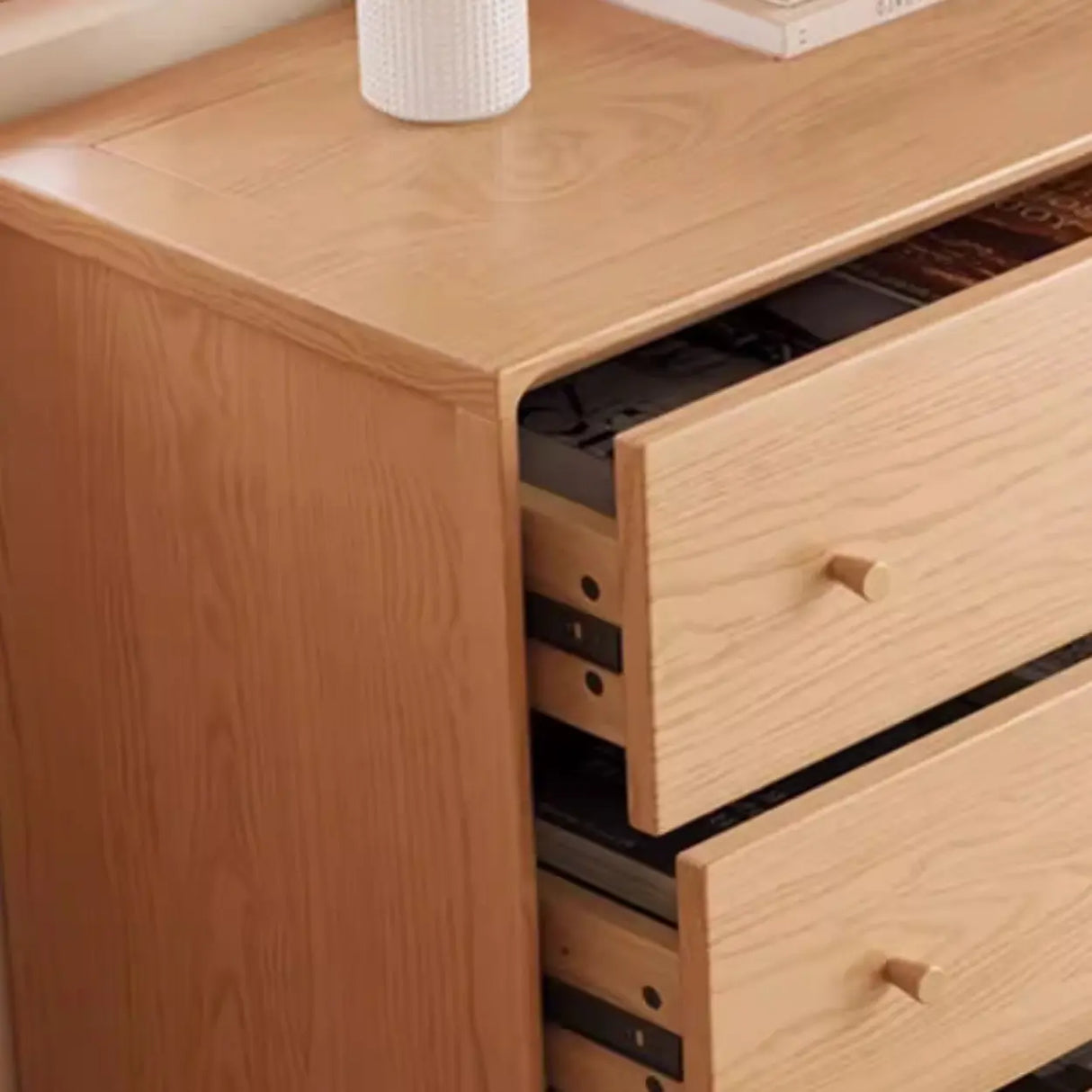 Minimalist Natural Rubberwood 5-Drawer Storage Dresser Image - 10