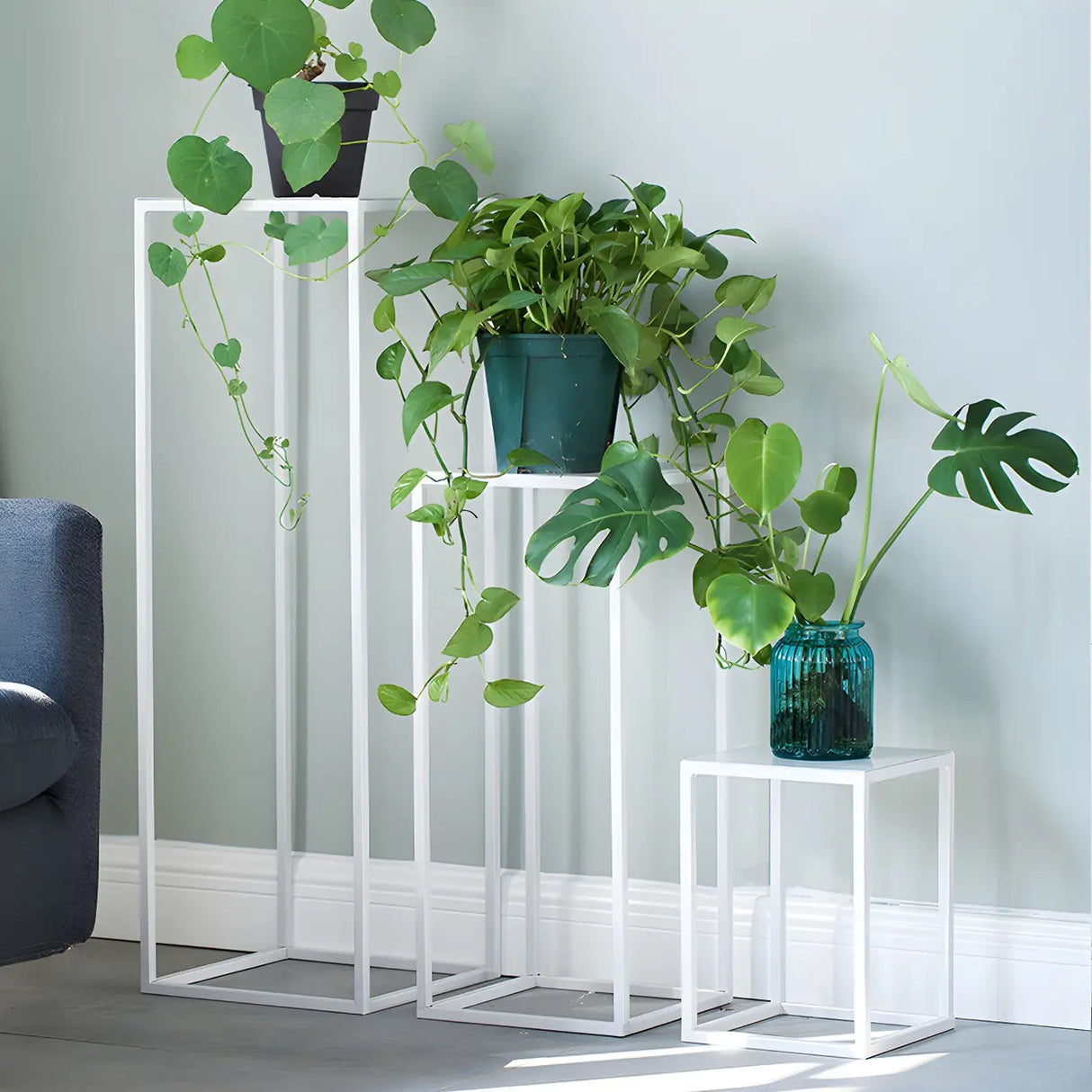 Minimalist Square 1 Tier Metal Frame Black Plant Stand Image - 13