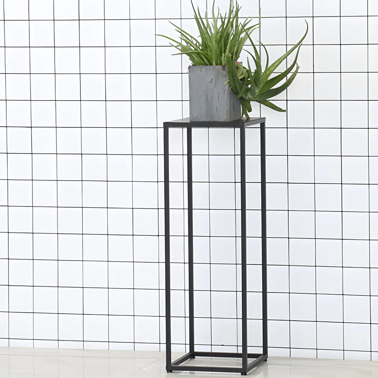 Minimalist Square 1 Tier Metal Frame Black Plant Stand Image - 17