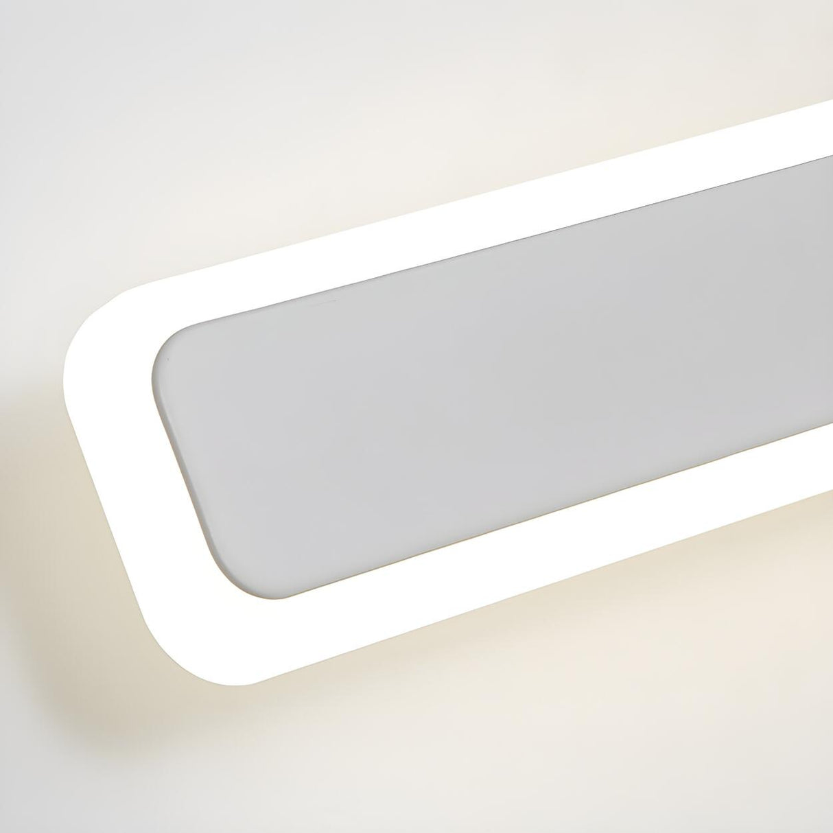 Minimalist White Metal Long Linear LED Wall Sconce Image - 8