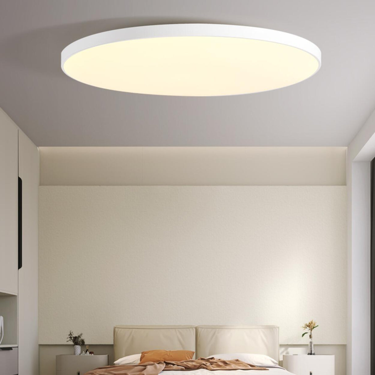 Minimalist White Round LED Flush Mount Ceiling Light Image - 1