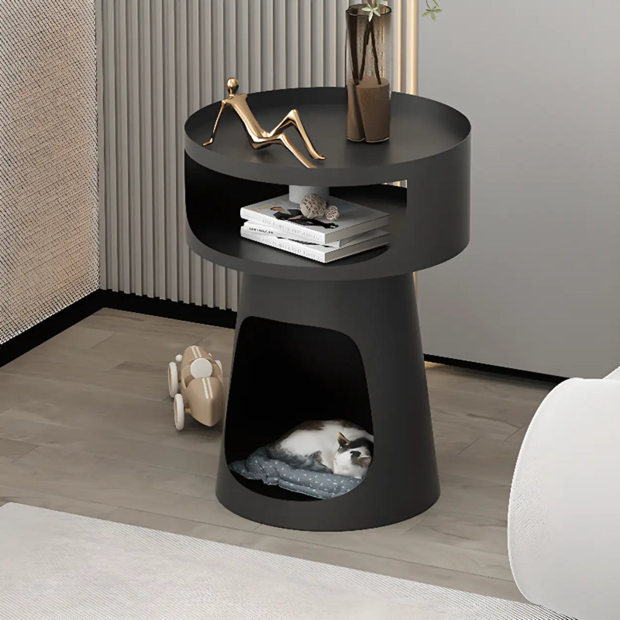 Modern Classic Circular Alloy Pedestal White Side Table Image - 5