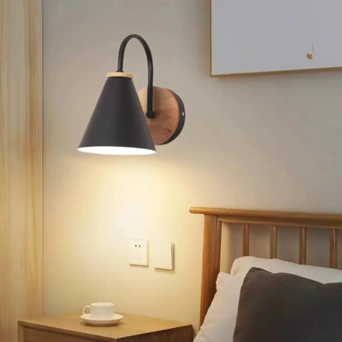 Modern Cone Iron Shade Downlight Small Wall Light Black Image - 4