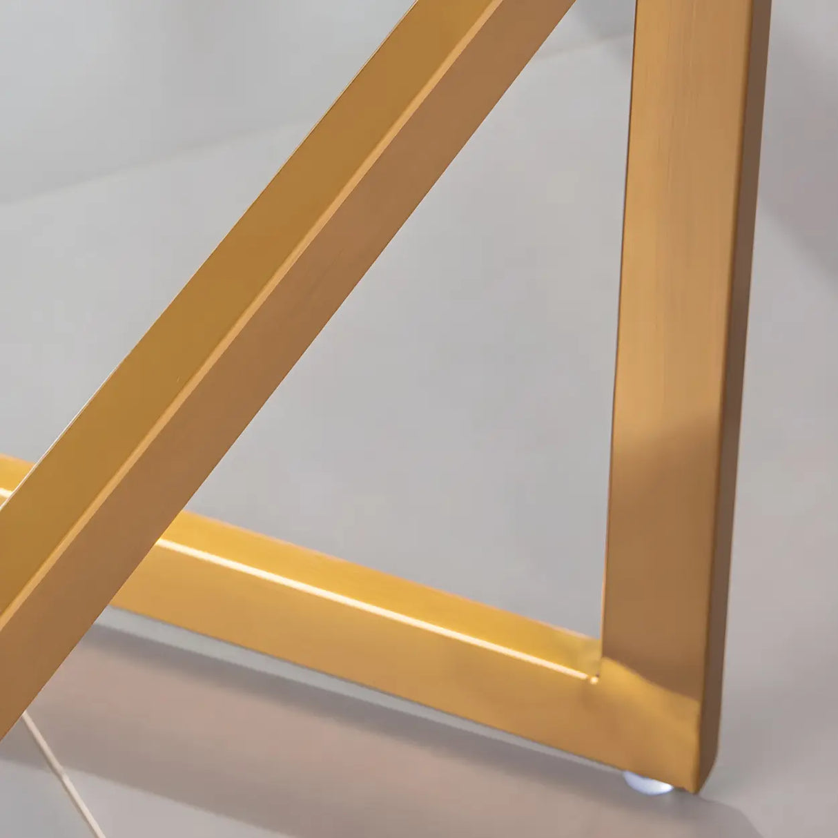 Modern Curved Back Leather Upholstered Bucket Counter Bar Stool Image - 7