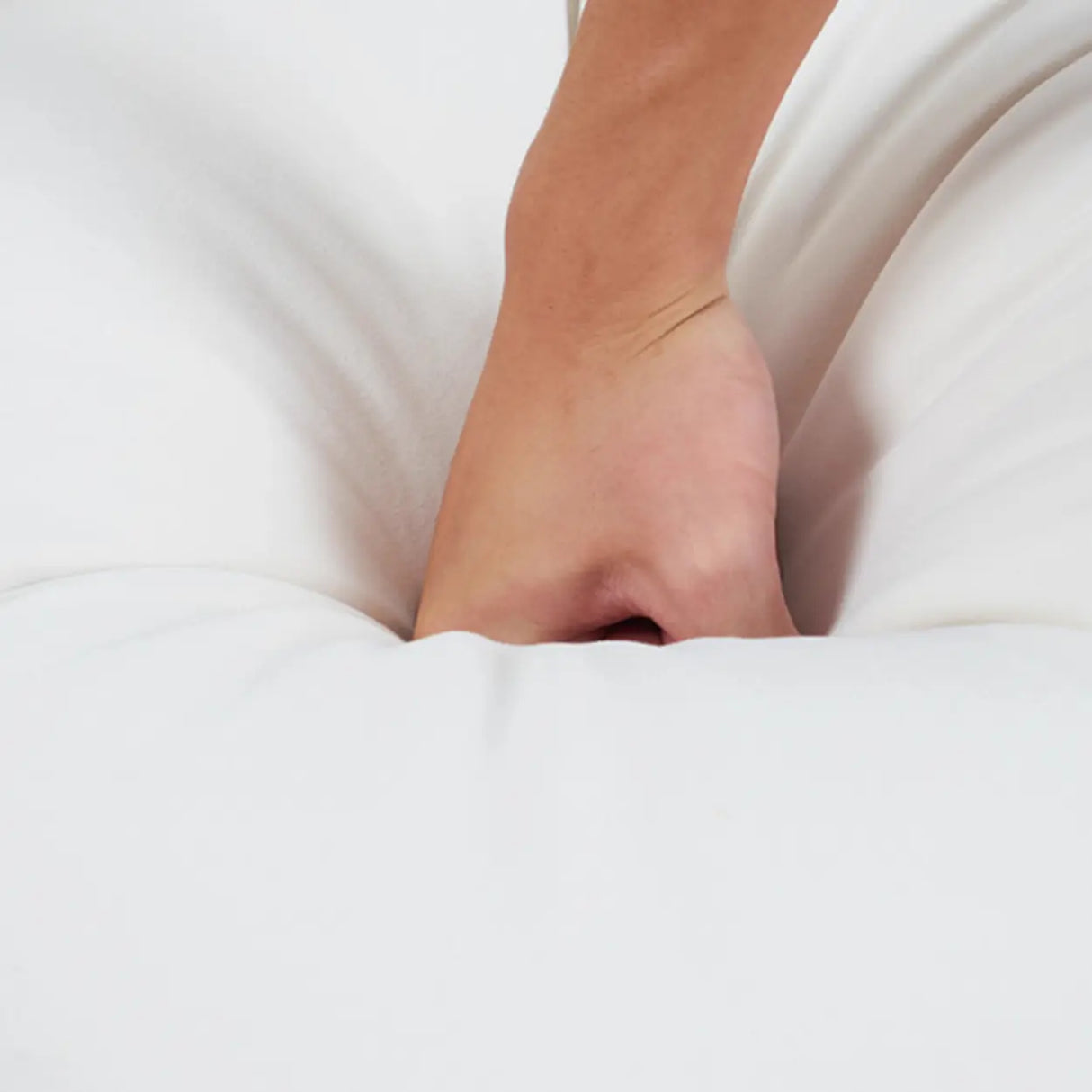 Modern Curved Leather Removable Pillow Back Accent Chair Image - 8