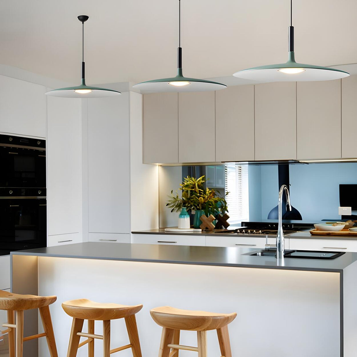 Modern Dimmable Aluminium Sleek Disc Pendant Light Image - 4