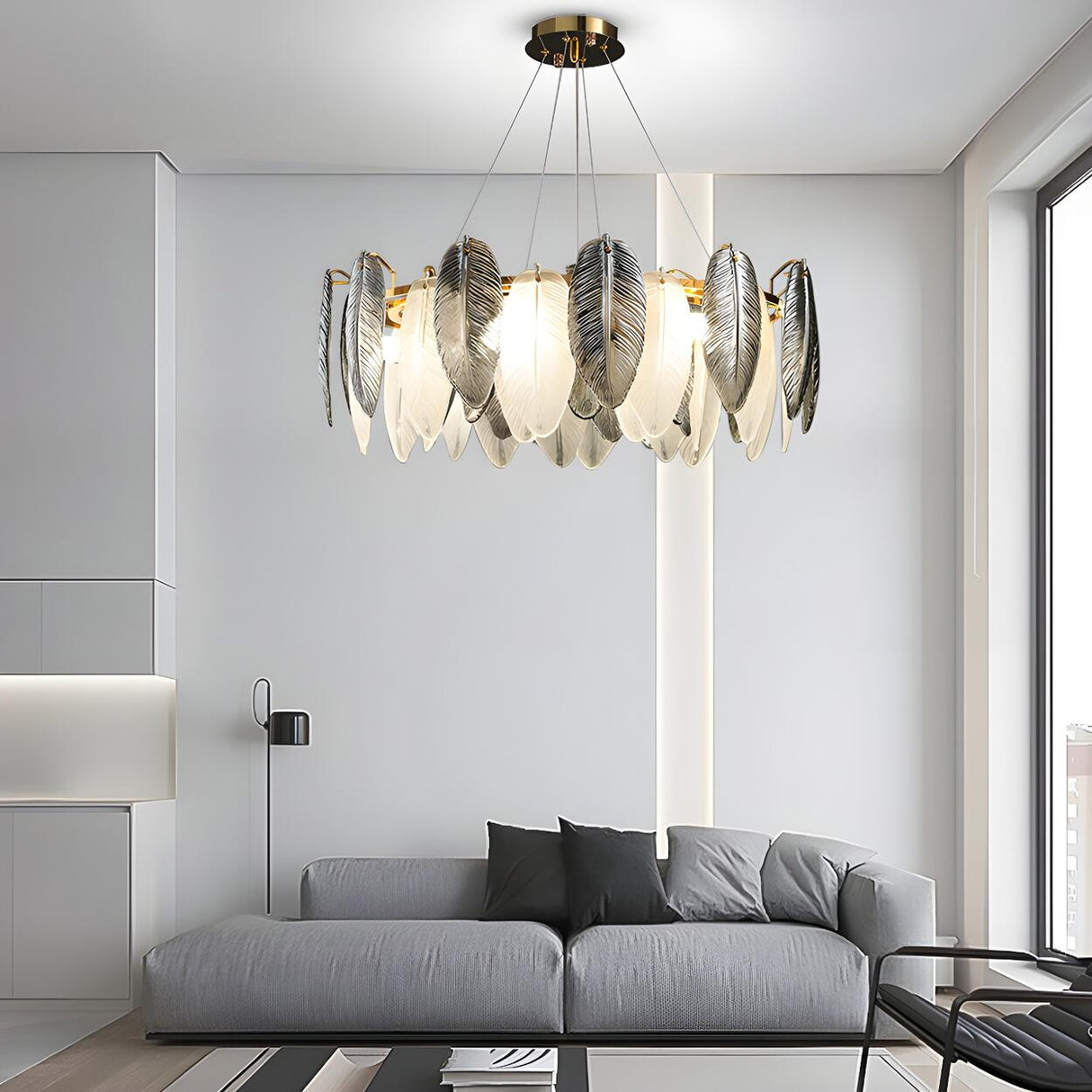 Modern Feather Clear Glass Round Pendant Chandelier Image - 6