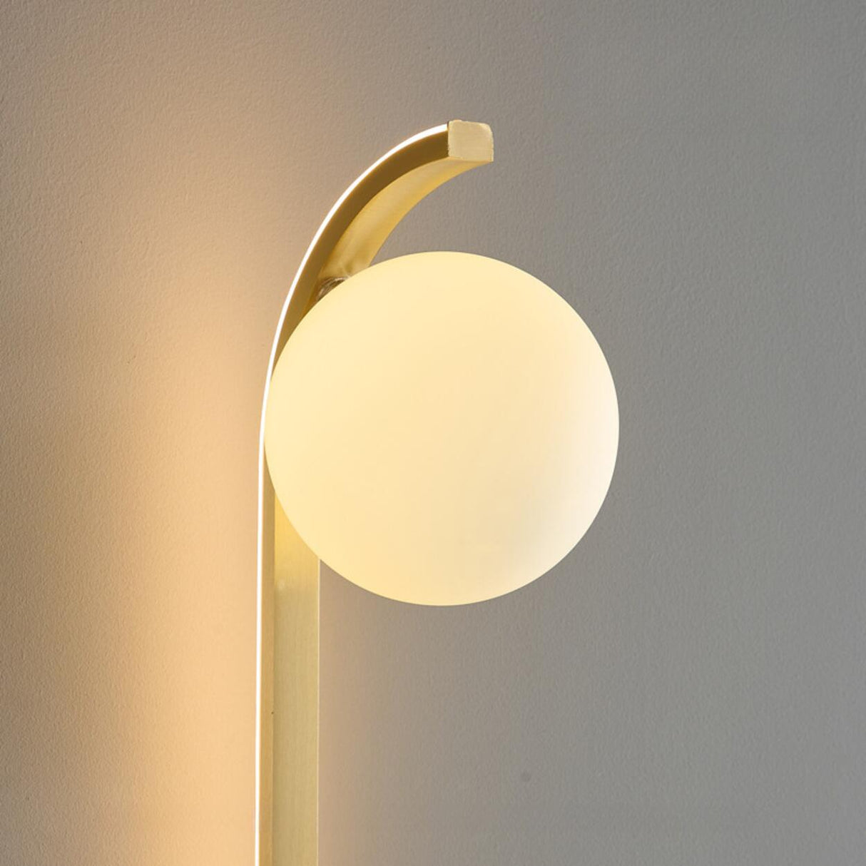 Modern Gold Dual Globe Lights Wall Sconce Image - 9